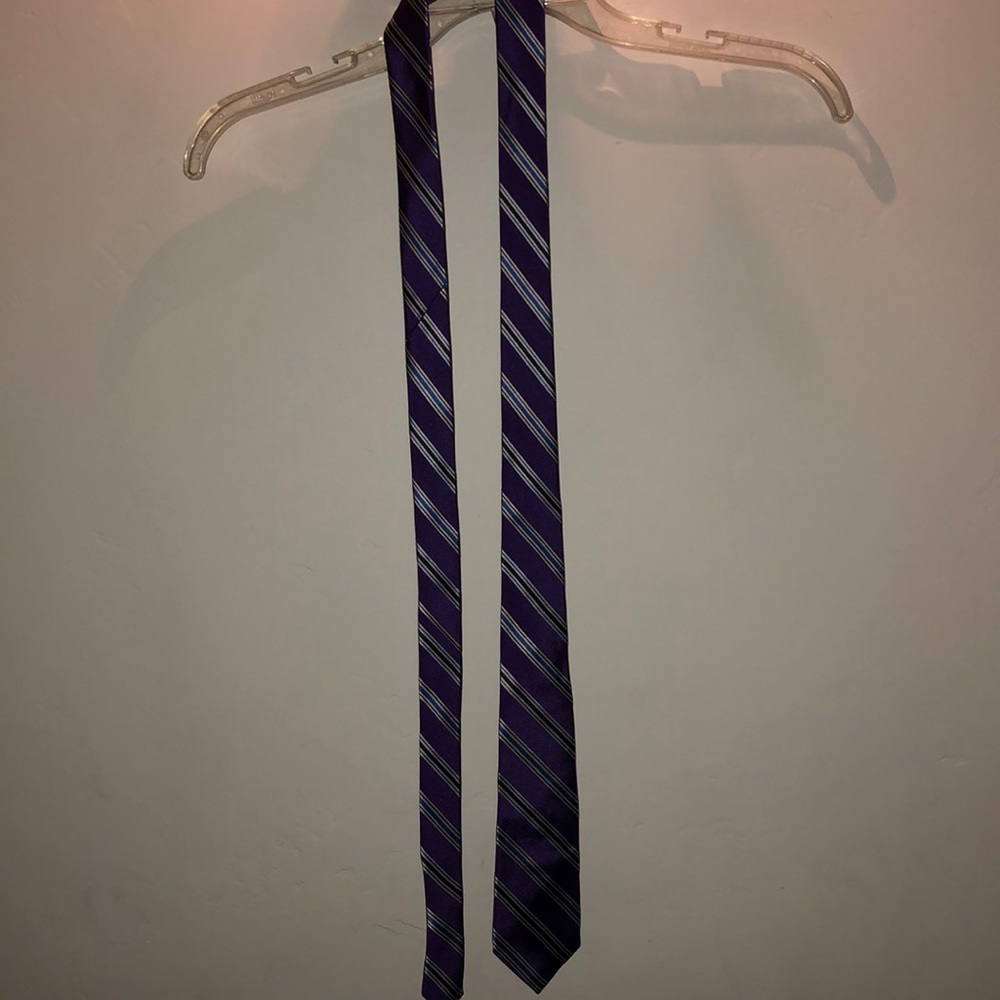 Men’s silk skinny tie